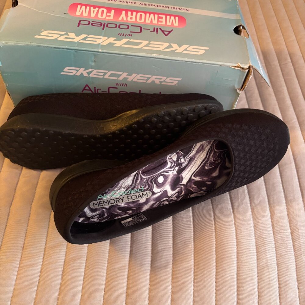 Skechers Microburst One-Up  shoes - Picture 2 of 6